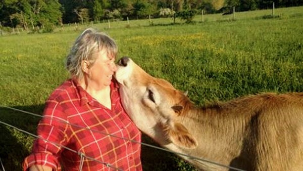 060622-Helga-and-Cow